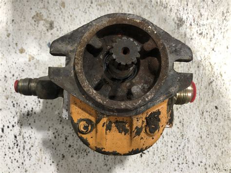 1845C Hydraulic Pump: 